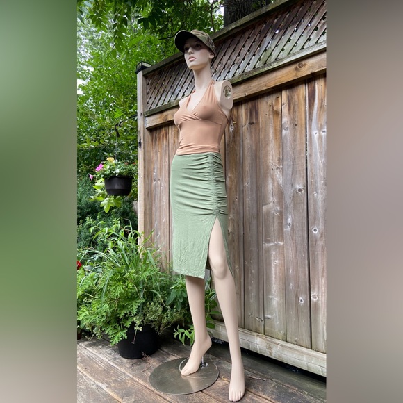 Sage Green Rouched Skirt w/t Side Split - Picture 1 of 6